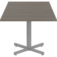 Table carr&eacute;e &agrave; hauteur r&eacute;glable Newland, 36" lo x 36" la x 29" h, Dessus de 1", Stratifi&eacute;, Brun - Offices To Go NL36SX-ACJ