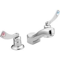 Robinet d&eacute;vier espac&eacute; M-Dura - Moen 8228