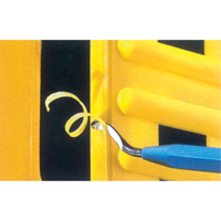 Edge Off Pocket-Size Deburring Tool - Noga 56001