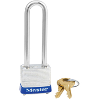 Cadenas, Argent, Cl&eacute;s identiques, Acier lamin&eacute;, Largeur de 1-1/8" - Master Lock 7KALJ KEY #P215