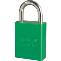 Cadenas de s&eacute;curit&eacute; American Lock, Vert, Cl&eacute;s diff&eacute;rentes, Aluminium, Largeur de 1-1/2" - Master Lock A1105GRN