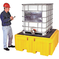 GRV Spill Pallet Plus sans drain, Capacit&eacute; de d&eacute;versement 365 gal. US, 62" x 62" x 28" - Ultratech 1157