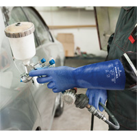 Gants doubl&eacute;s de tricot Nitri-Solve NSK24, Taille Grand/10, 14" lo, Nitrile, Doublure en Interlock, 24 mils - Showa NSK24-10