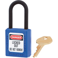 Cadenas de s&eacute;curit&eacute; di&eacute;lectrique Zenex, Bleu, Cl&eacute;s diff&eacute;rentes, Thermoplastique, Largeur de 1-1/2" - Master Lock 406BLU