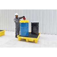 Palettes Ultra-Spill Pallet pour quatre barils, Capacit&eacute; de d&eacute;versement 66 gal. US, 53" x 53" x 11,75" - Ultratech 1000