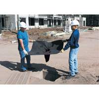 Protecteurs de canaux d'&eacute;gouts pluviaux Ultra-Drain Guards, Huile & s&eacute;diments, 48" lo x 36" la - Ultratech 9217