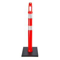 Poteau d&eacute;lin&eacute;ateur de qualit&eacute; sup&eacute;rieure, 42" h, Orange - Produits de sécurité Zenith 
