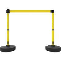 Ensemble de deux montants pour barri&egrave;re PLUS, Plastique, 42" h, Ruban Jaune, Longueur du ruban 15' - Banner Stakes PL4292