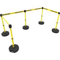 Ensemble de cinq montants pour barri&egrave;re PLUS, Plastique, 42" h, Ruban Jaune, Longueur du ruban 15' - Banner Stakes PL4585