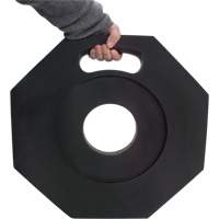 Base en caoutchouc pour poteaux d&eacute;lin&eacute;ateurs de qualit&eacute; sup&eacute;rieure, 12 lb - Produits de sécurité Zenith 