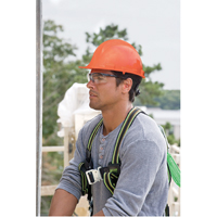 Casque de s&eacute;curit&eacute; North The Everest, R&eacute;pond aux normes CSA type 2, Suspension Rochet, Non ventil&eacute; - PIP Global Safety A119R010000