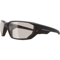 Lunettes de s&eacute;curit&eacute; Dawson, Antireflet/Anti-&eacute;gratignures, ANSI Z87+/MCEPS GL-PD 10-12/R&eacute;pond ou surpasse la norme CSA Z94.3 - Edge Safety Eyewear XD411AR