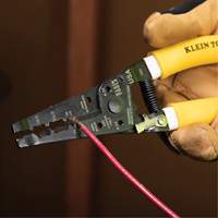 Pince &agrave; d&eacute;nuder/coupe-c&acirc;bles double NM Klein-Kurve&reg;, 8" - Klein Tools K1412