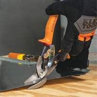 Cisaille d&eacute;sax&eacute;e &agrave; pivots multiples - Klein Tools 2400L