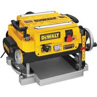 Raboteuse &agrave; deux vitesses, 19-3/4" la x 22-1/2" lo x 13-1/2" ha, 20000 tr/min Vitesse &agrave; vide - DEWALT DW735
