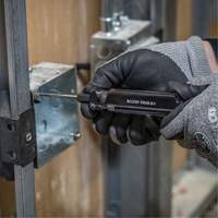 Tapping Tool, Carbon Steel, 6-32/8-32/10-24/12-24/10-32/1/4-20 Thread - Klein Tools 627-20