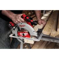 Scie circulaire sans balai M18 (outil seulement), 7-1/4", 18 V - Milwaukee 2631-20
