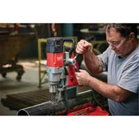 Ensemble de perceuse &eacute;lectromagn&eacute;tique, 1-5/8", Pression de la pointe 750 lb - Milwaukee 4274-21
