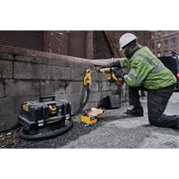 Trousse de marteau perforateur &agrave; moteur sans balai sans fil Max* XR SDS Plus, 60 V, 1-1/4", 725/0-725 tr/min - DEWALT DCH416X2