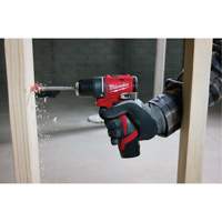 Perceuse/visseuse sous-compacte sans balai M12, Lithium-ion, 12 V, Mandrin 3/8", Couple 350 lb-po - Milwaukee 3401-20