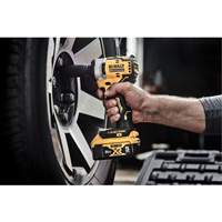 Cl&eacute; &agrave; chocs sans fil avec enclume &agrave; anneau ouvert, 20 V, Mandrin 1/2" - DEWALT DCF911B