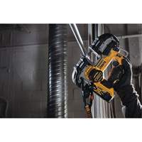 Scie &agrave; ruban compact sans balais ATOMIC COMPACT SERIES, 20 V, 1-3/4" Capacit&eacute; - DEWALT DCS377B