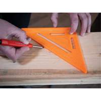&eacute;querre de charpentier Structo-Cast&reg; de 7 po - Johnson RAS-70B-ORAN