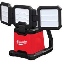 Projecteur et &eacute;clairage de zone &agrave; triple panneau et puissance double ROVER, DEL, 4500 lumens - Milwaukee 2368-20