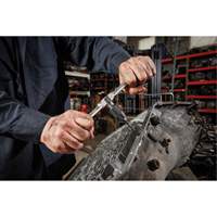 SAE and Metric Tap & Die PACKOUT Set with HEX-LOK 2-in-1 Handle, 107 Pieces - Milwaukee 49-22-5614