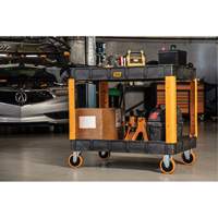 Chariot utilitaire robuste &agrave; 2 tablettes, 46" lo x 26" la x 34" h, Noir/Orange - Gearwrench GWPSCM