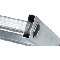 &eacute;chelles &agrave; coulisse industrielles & robustes, Cap 300 lb, 39' h, Calibre 1A - Featherlite 4244D
