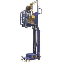 Power Stocker Lifts - Ballymore PS-10