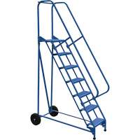 &eacute;chelle escamotable et portative Roll-A-Fold, 7 marches, Perfor&eacute;, Hauteur 70" - Vestil LAD-RAF-7-P
