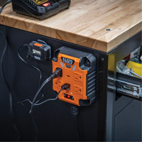 Bloc multiprise magn&eacute;tique Powerbox 1, 4 Prise(s), 5', 120 V - Klein Tools 29601